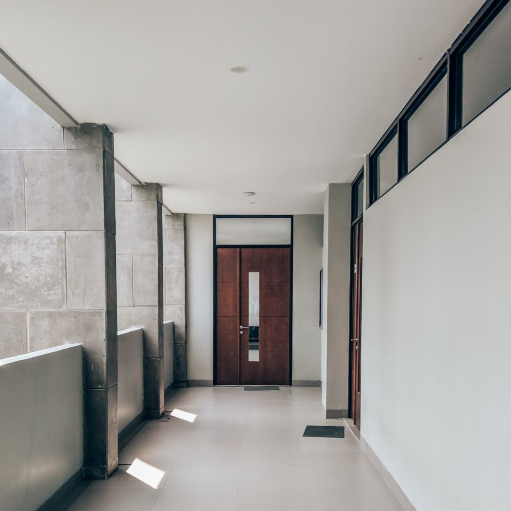 intrust dvere